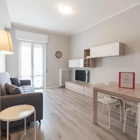 Apartament Trilocale Ospedale Civile 7 _ F&l